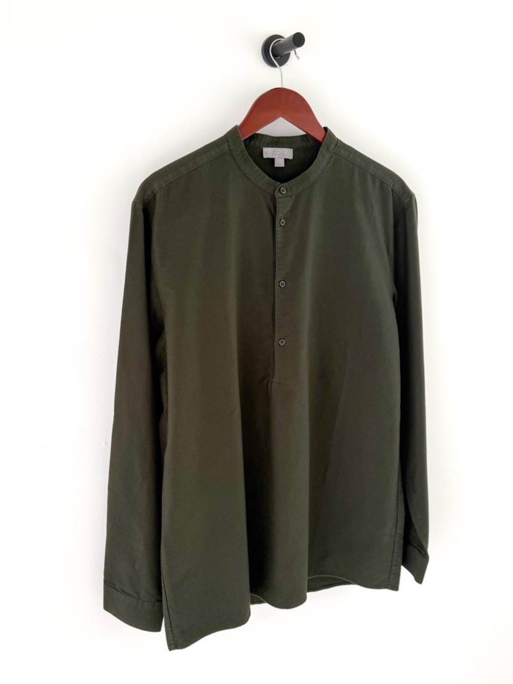 New COS Men's Olive Green Band Collar Shirt Quarter Button Twill Size L Men's - Picture 6 of 13